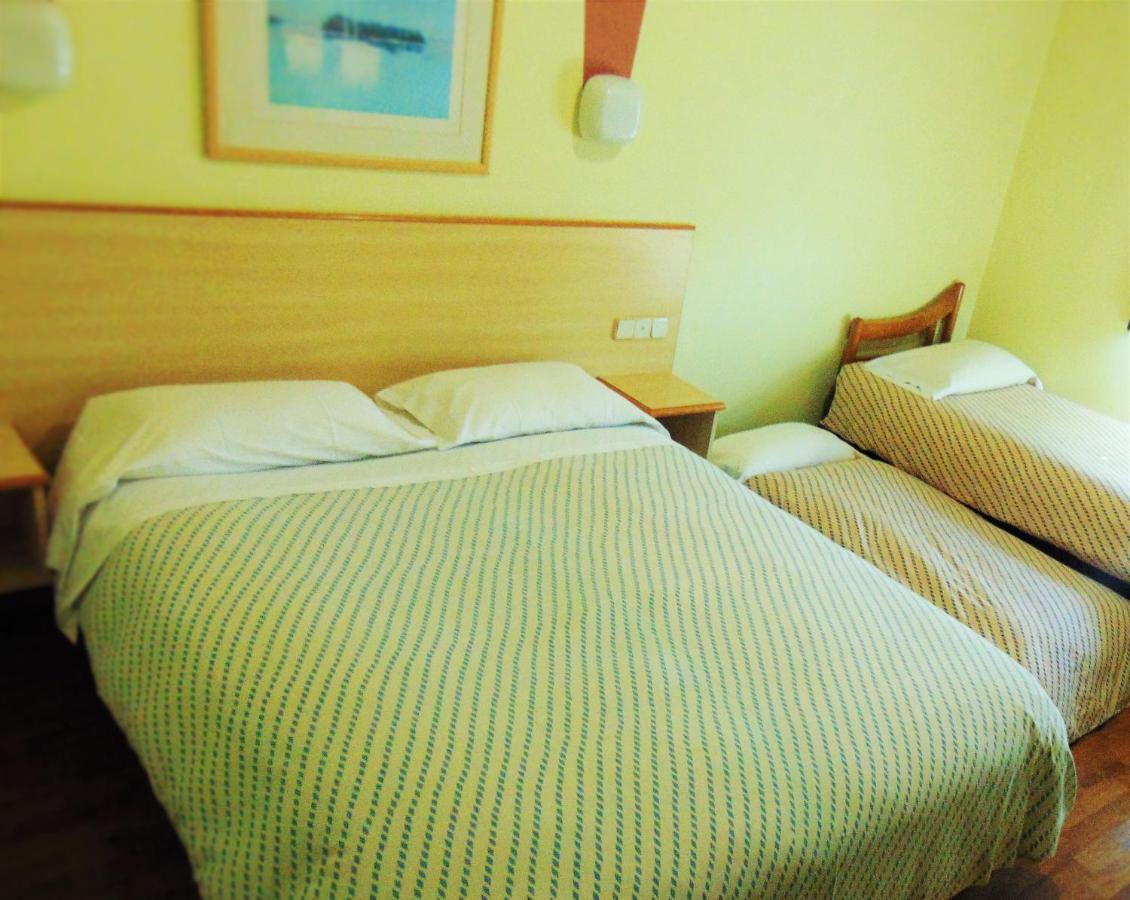 Hotel Aragon La Puebla De Alfinden ภายนอก รูปภาพ