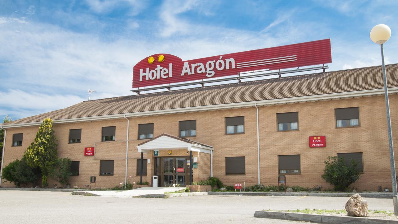 Hotel Aragon La Puebla De Alfinden ภายนอก รูปภาพ