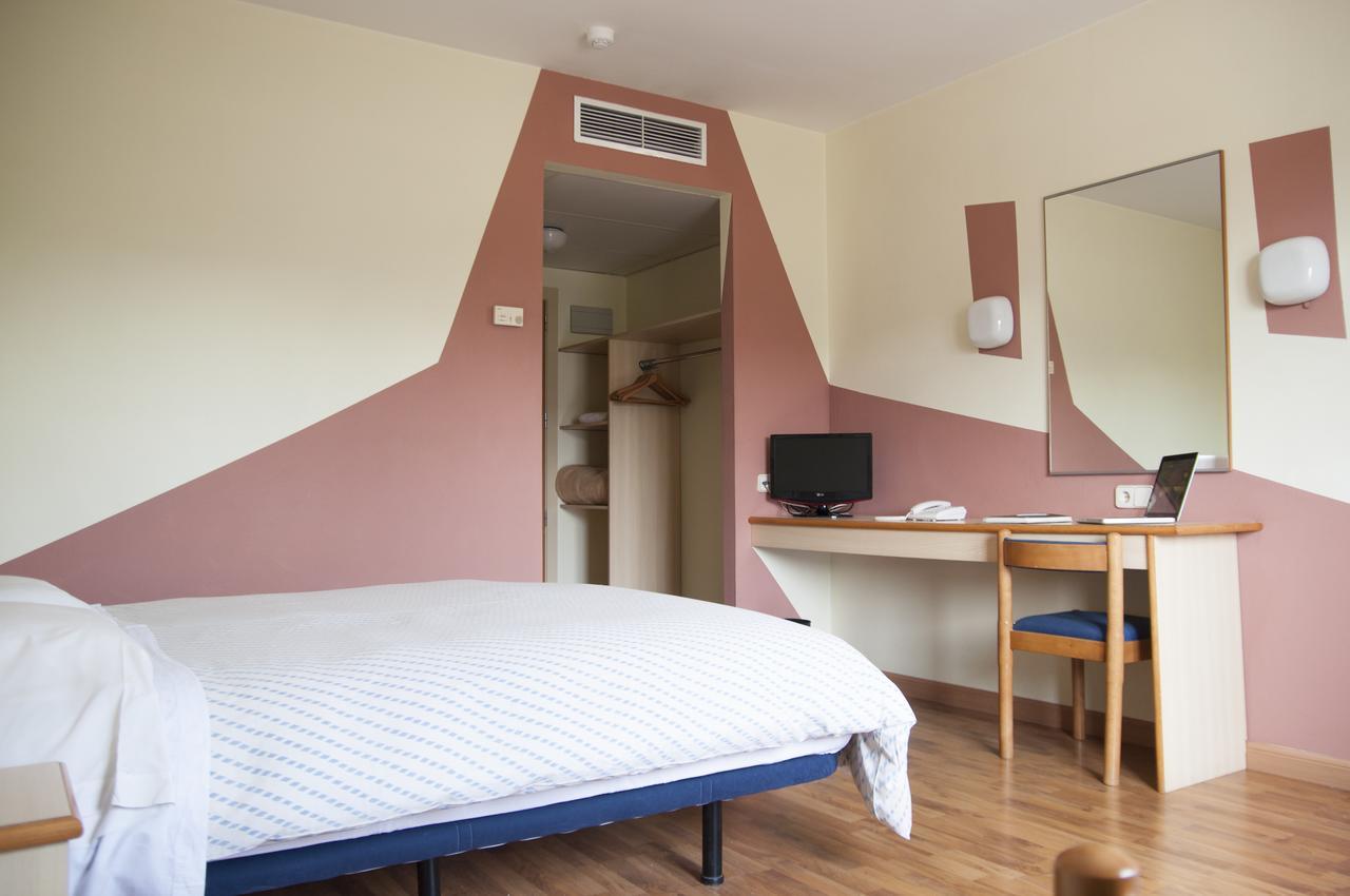 Hotel Aragon La Puebla De Alfinden ภายนอก รูปภาพ