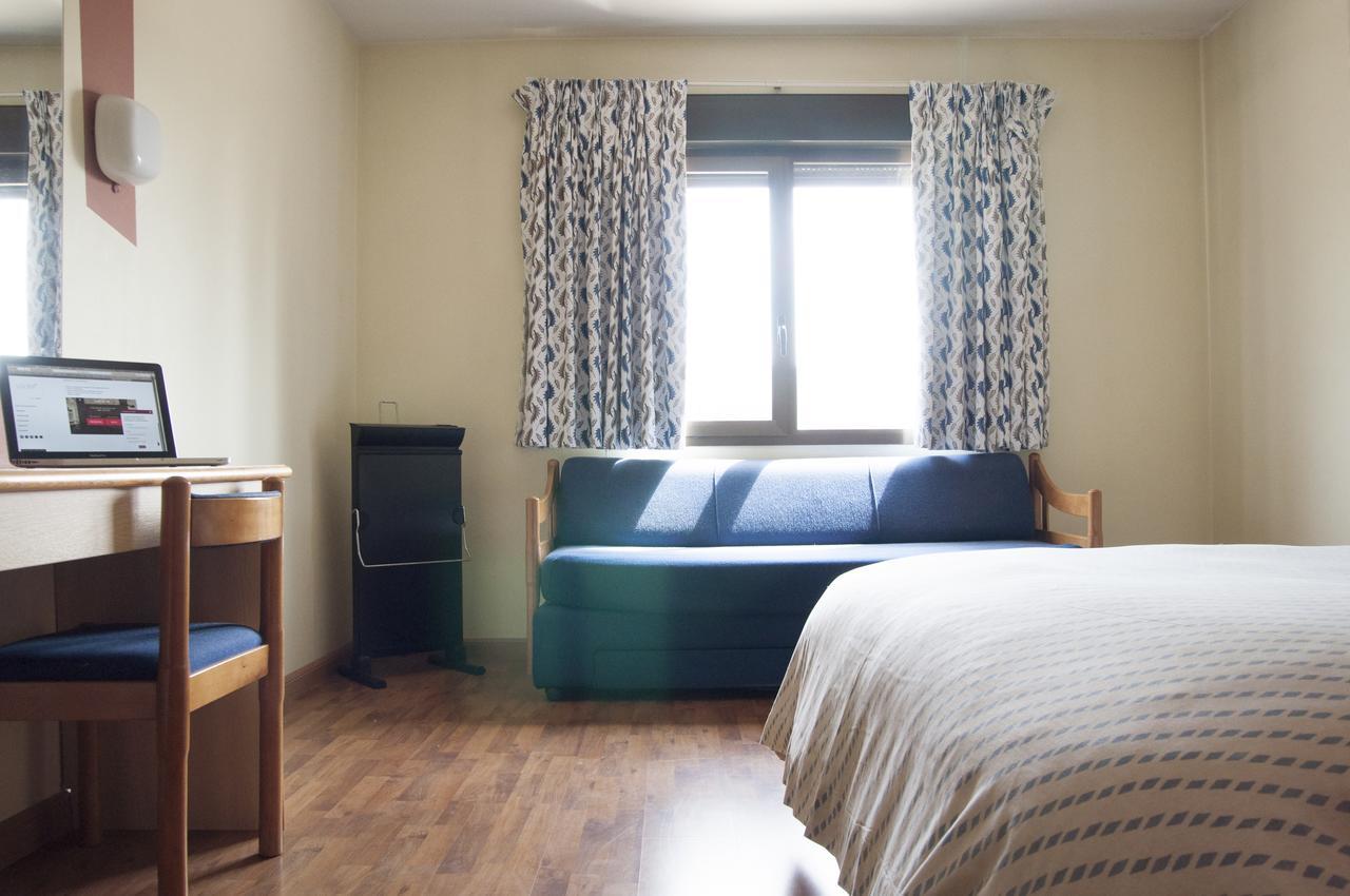 Hotel Aragon La Puebla De Alfinden ภายนอก รูปภาพ